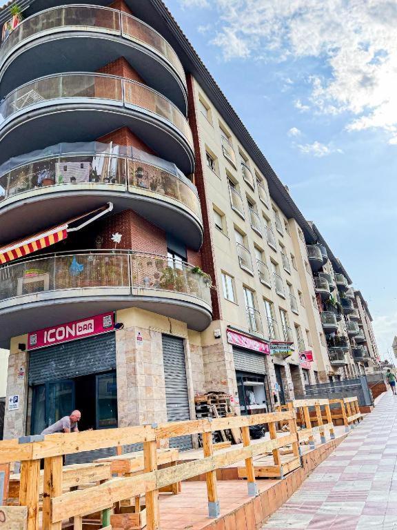 Yellow Lloret Appartement