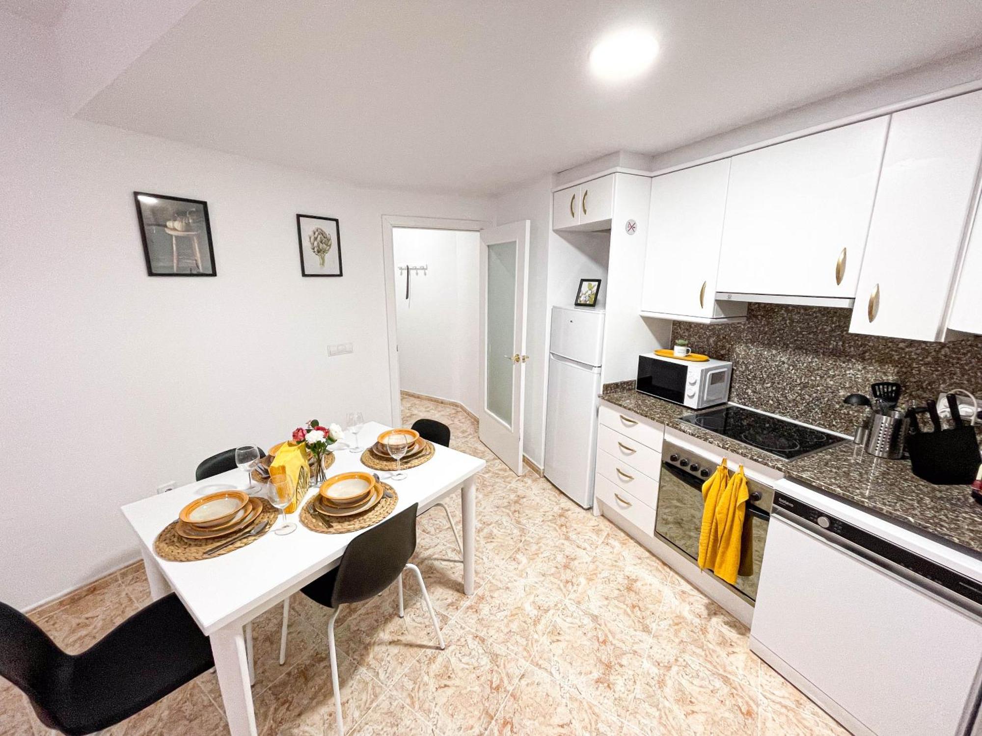 Yellow Lloret Appartement *